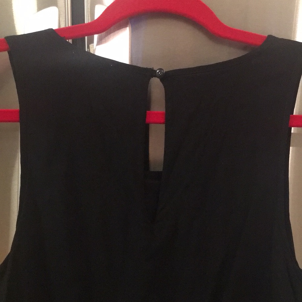 Splendid Keyhole Back Dress - Picture 4 of 5